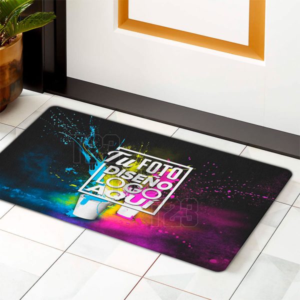 Limpiapiés Entrada Principal - Crea2 Limpiapiés personalizado de 60 x 40 cm decorando la entrada de una puerta principal de casa