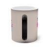 Taza Mágica Personalizada 11 oz 325 ml Vista Asa Vista posterior enfocada en el asa de la taza mágica personalizada 11 oz 325 ml completamente expuesta al calor, revelando los bordes del estampado lateral.