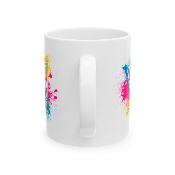 Taza personalizada 11 oz mostrando el detalle de la manilla y el borde del diseño