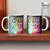Dos tazas personalizadas 11 oz ambientadas sobre el mesón de una cocina moderna